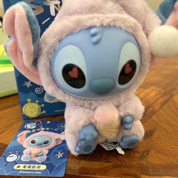 POP MART Other - STITCH Eat Something Before Sleep